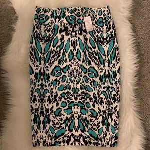 BEBE Katie Printed MIDI Skirt